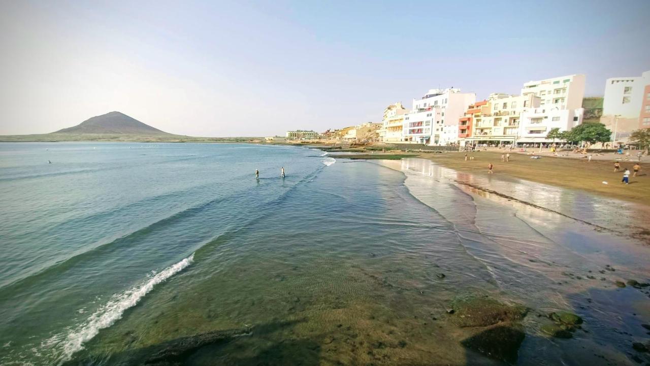 Ocean View El Medano Center Appartement Buitenkant foto
